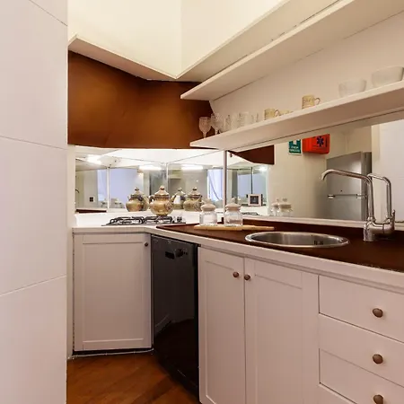 דירה Navona Historic Luxury Deluxe *